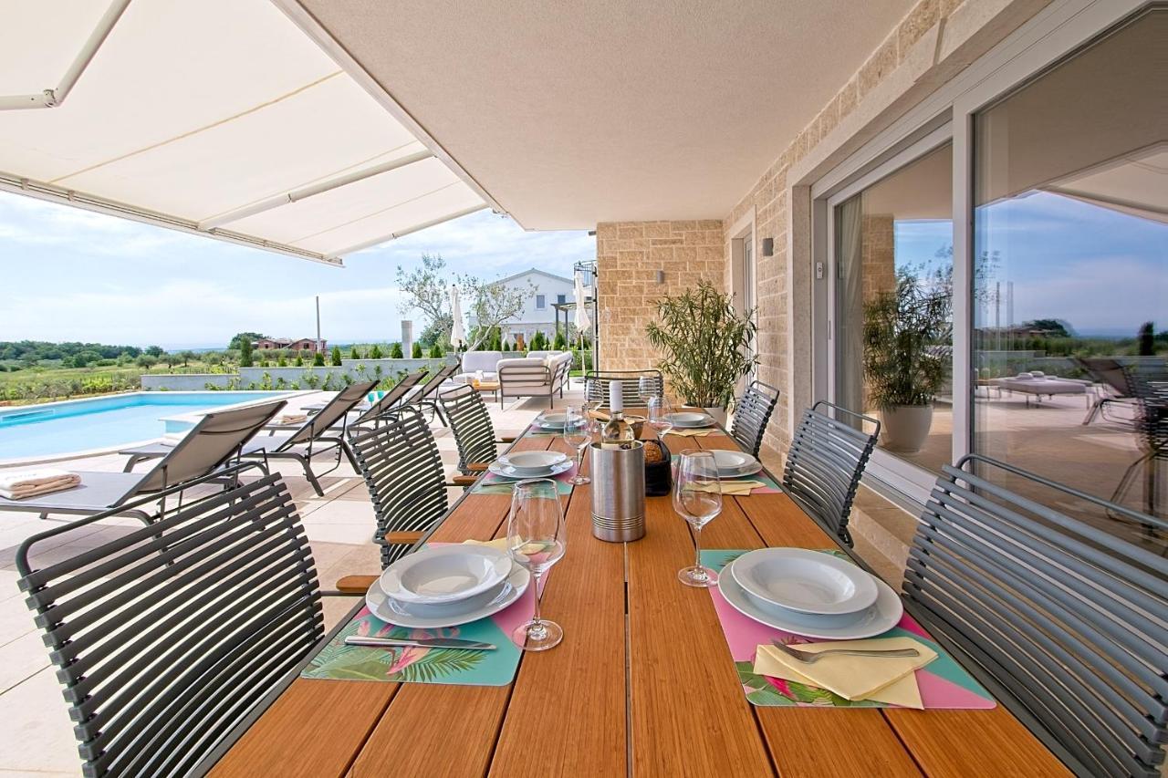 Villa Flamingo Kaštelir Εξωτερικό φωτογραφία